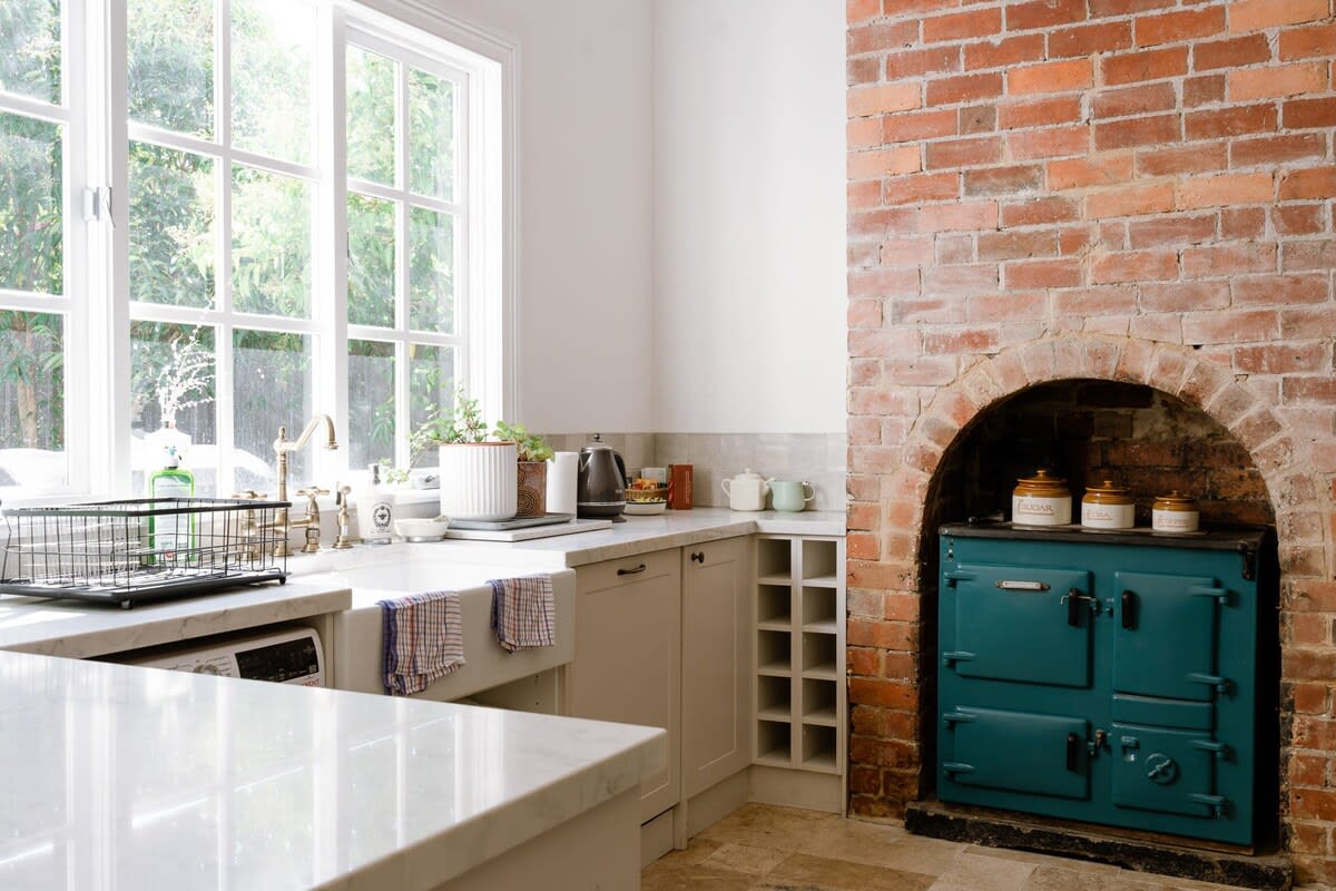 Full Kitchen